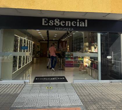 Edificio fontainebleau local 101 ESSENCIAL
