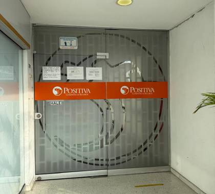 Edificio fontainebleau local 301 Positiva