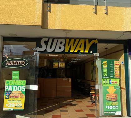 Edificio fontainebleau local 104 Subway
